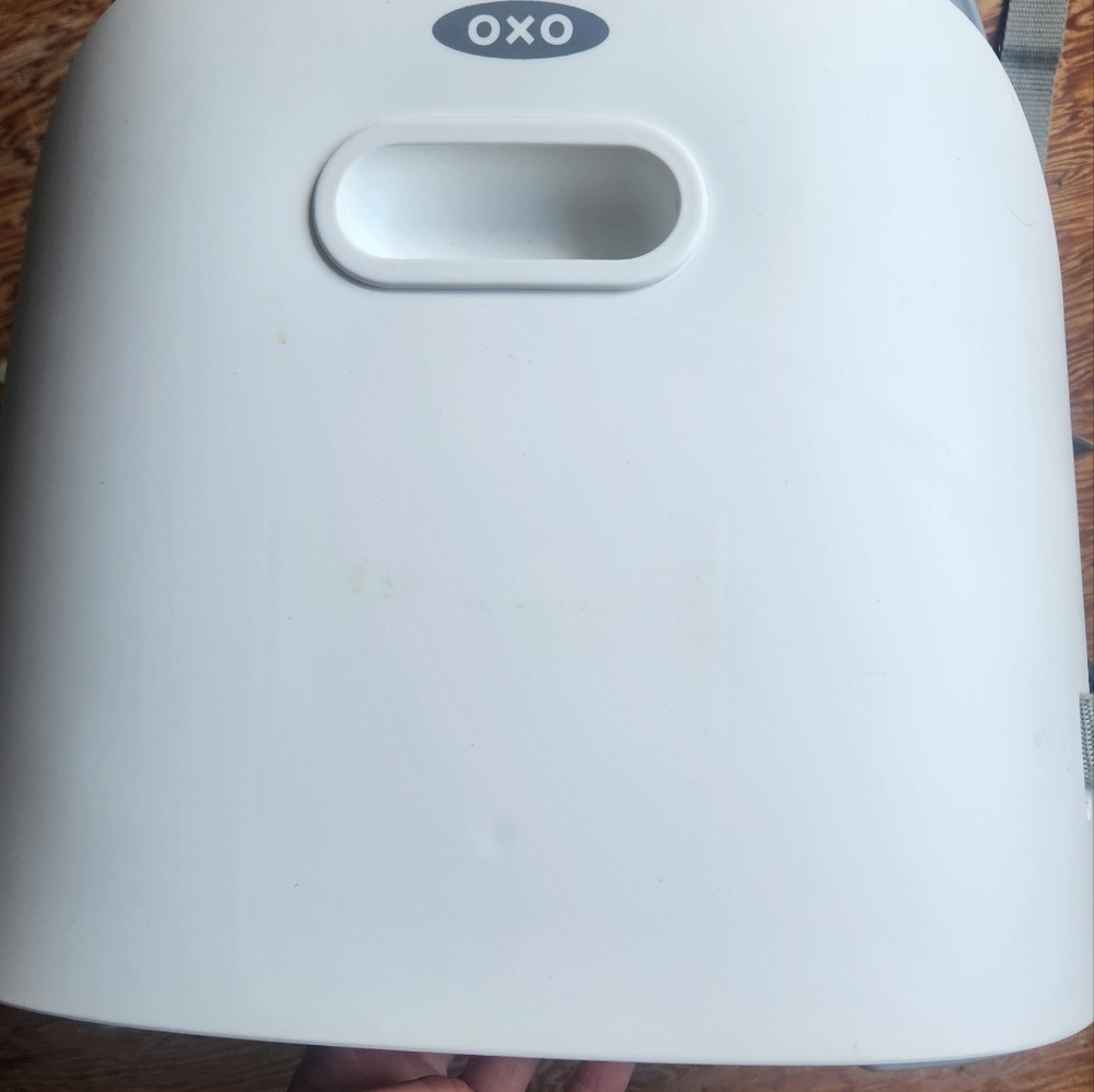 Oxo Tot Boost Gray Baby Seat with Straps - Picture 5 of 8